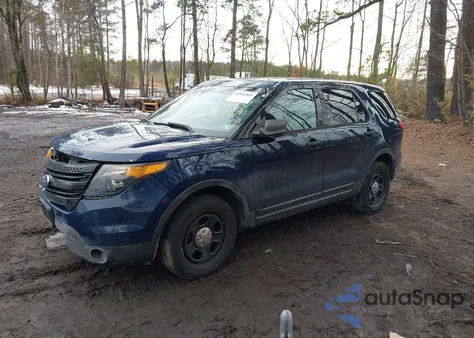 2015 Ford Utility Police Interceptor z USA, uszkodzony, nr VIN 1FM5K8AR2FGB98636